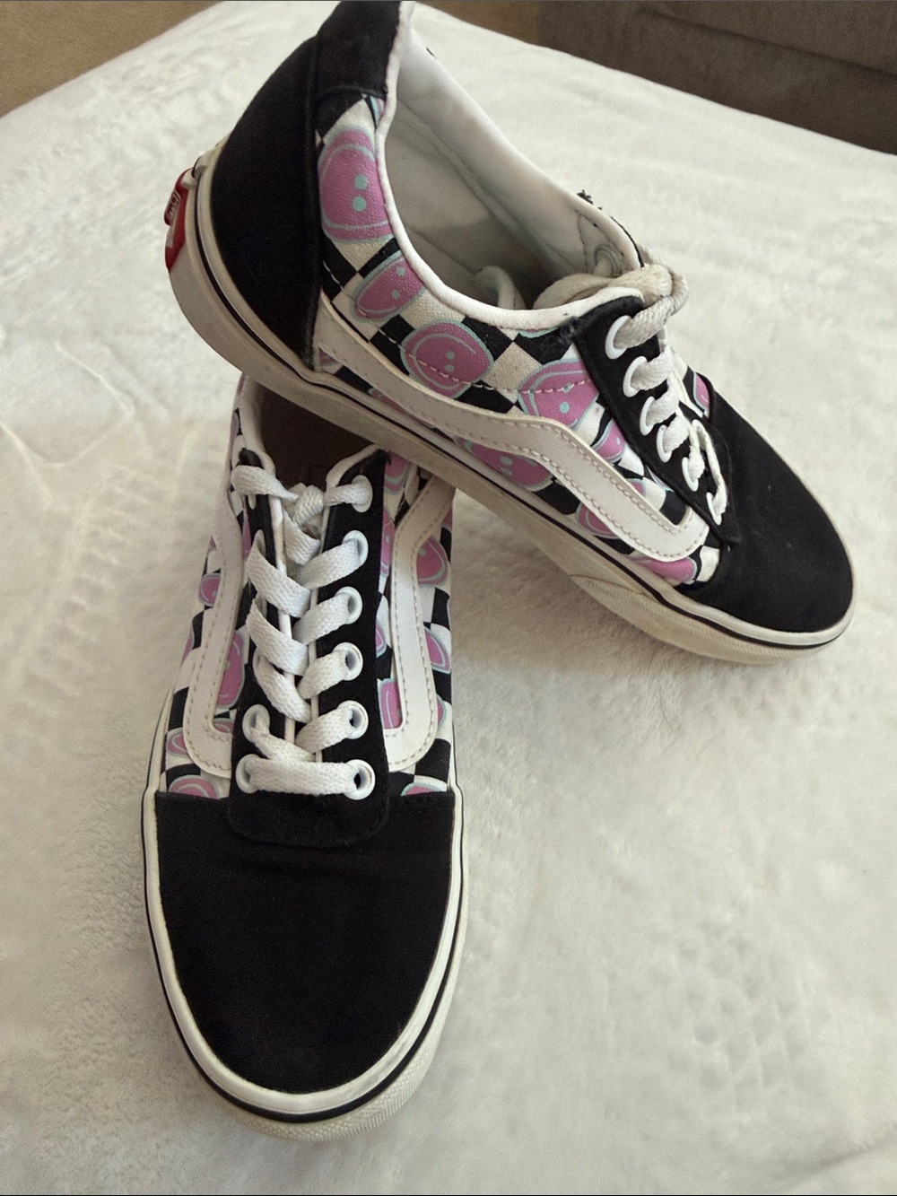 Vans Black & Pink Checkerboard Low-Top Sneakers with Smile Motif